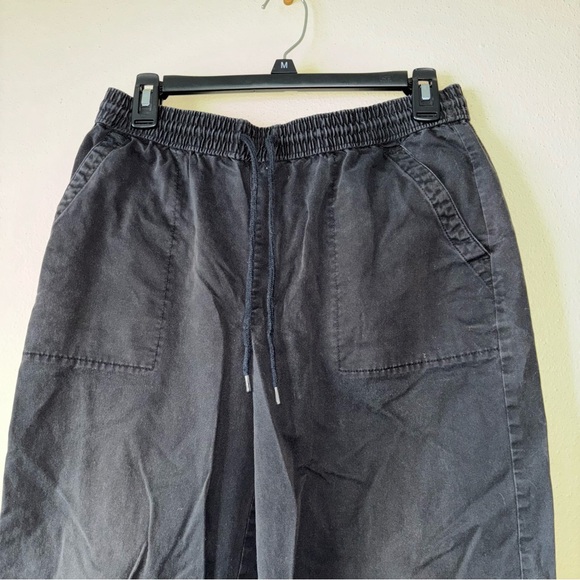 Black vans joggers style cargo pants - Picture 2 of 5